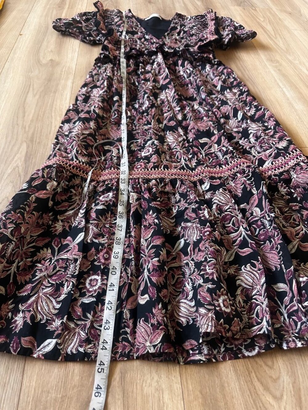 SFera Dainty Floral Midi Dress Womens Medium Embroidered Ruffles Feminine Modest - Picture 6 of 16